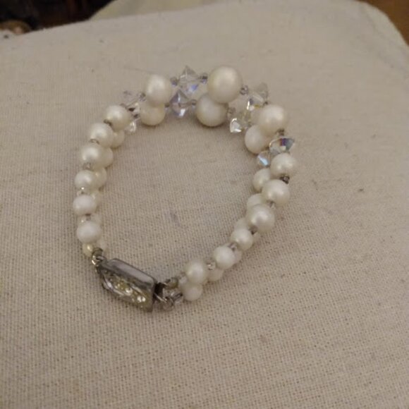 Vintage, multi layered choker and bracelet. - Picture 3 of 5